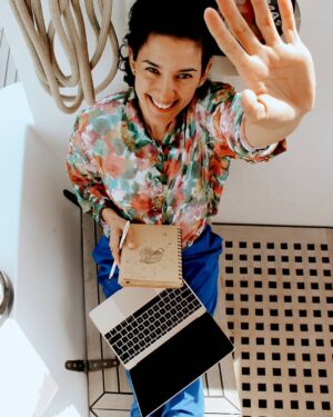 Mafalda Matos Instagram - Today is the perfect day for everything. Which mercury retrograde? Not a problem. What heat, what pandemic, what month of vacation, what lack of time. Today is the day you decide your life. Awareness and commitment to make "luck" your friend. Listen to the heart ❤ and execute with precision using all the strategy that the mind can assist. Ready. This is it. HOLISTIC COACHING the tool that has unlocked so many limitations is available for you

Link the bio ⬆ See you soon ✨✨
.
.
.
#holisticcoaching #hoje #verao #noexcuses #opportunity #heart #journey #selfhealers #selflove #empowerment #coaching