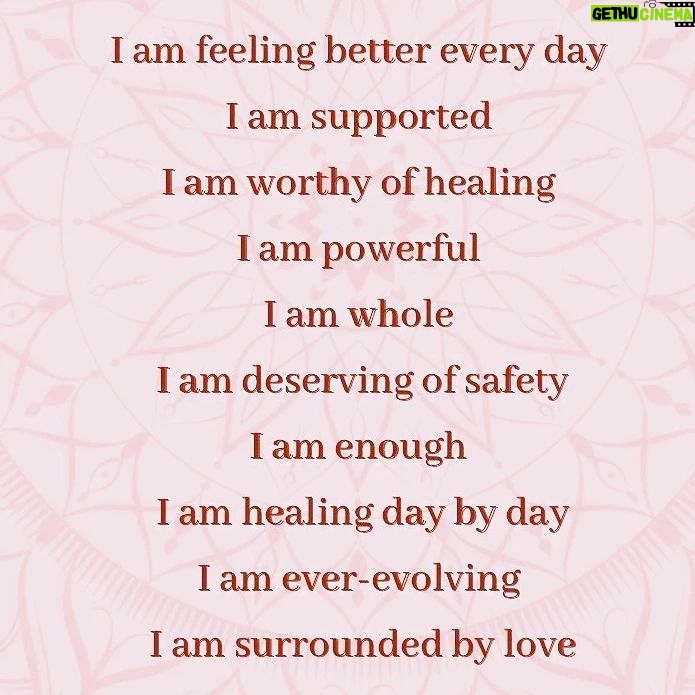 Mafalda Matos Instagram - What's in my mind 🤔 . . . #holisticcoaching #codependency #selfhealers #coda #selflove