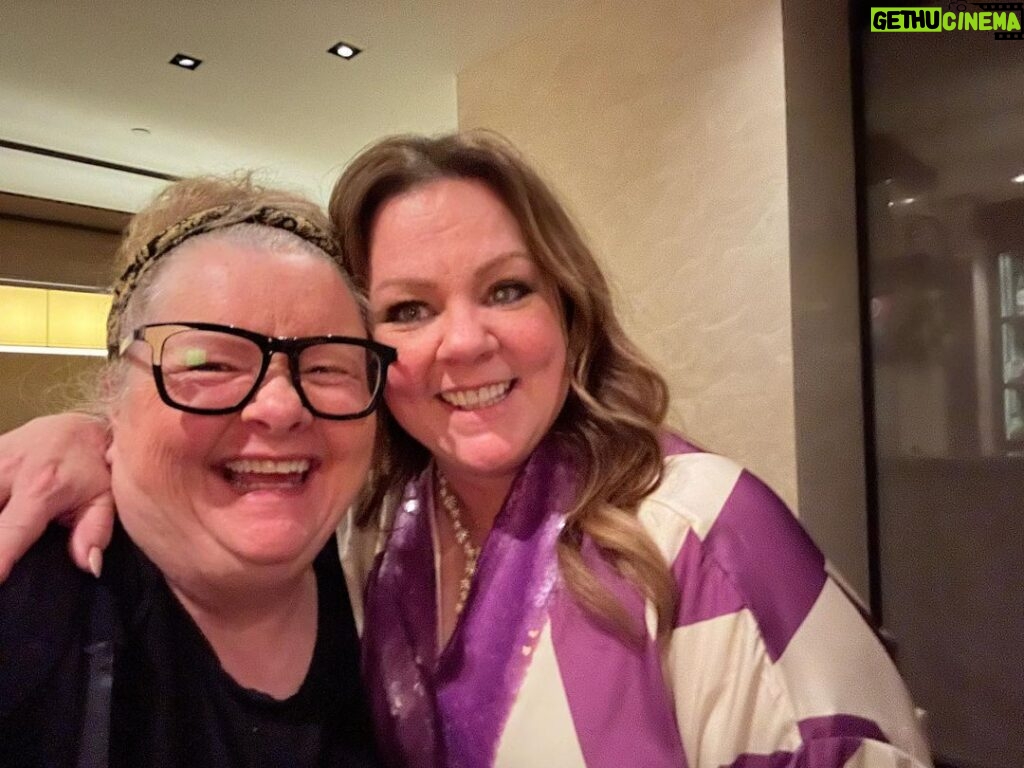 Magda Szubanski Instagram - Followed by a faaaabulous catch up with this one ☝️ the amazing, stupendously talented Melissa McCarthy. Her Ursula is an instant camp classic icon for the ages!! And boy!! Can she sing!!! Also bunged in a slightly delayed post from our dinner in NY - in which EVERY SINGLE photo of me was shithouse!! As MM said, I looked eerily lit from within - all a bit poltergeisty 👻 😈 @disneylittlemermaid @melissamccarthy @benjyfalcone