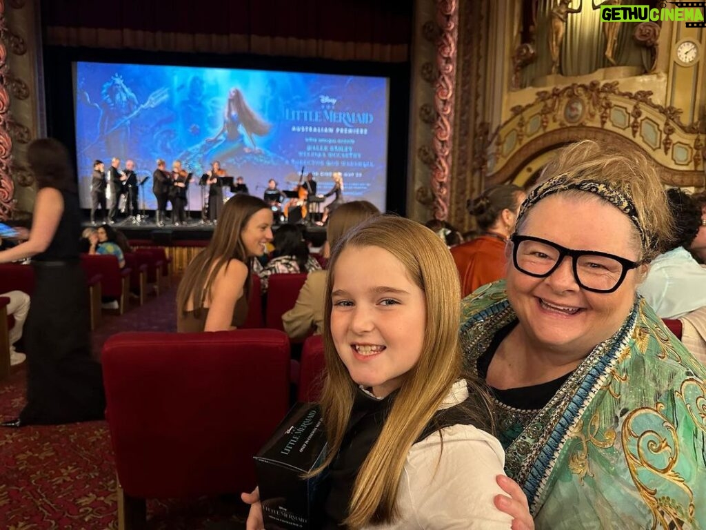 Magda Szubanski Instagram - Perfect goddaughter godmother night out With #Betty @lisacampbellcasting @davidcampbell73 @disneylittlemermaid What a fabulous film! We laughed we cried. It’s a classic already 🧜‍♀️❤️🌸🧜‍♀️ State Theatre