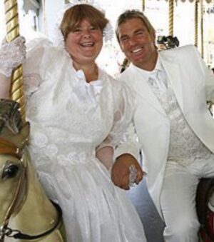 Magda Szubanski Instagram - Woke in the middle of the night to the terrible terrible news that Shane Warne had died. I’m in utter shock. Inconceivable that a life crammed with so much genius and larrikin charm could be snuffed out so suddenly and so soon. 
When we filmed these immortal scenes Warnie proved that he was not just a great sportsman but also a great sport. He played along with our shenanigans and we had loads of fun. He was a great pasher! 
In between takes we chatted and I totally fell under the spell of the famed Warnie charm: he was thoughtful and very sweet. He was born not far from where I lived and so much of him was typical, Melbourne outer suburban boy. Except, of course, that he was blessed by the gods of cricket. My god. So blessed. But also dedicated and hard working. He taught me - or rather Sharon - how to do the flipper and recounted how he would practice that spin hundreds of times a day until he could propel a cricket ball one metre straight up into the air just by clicking his fingers. His fingers were like small tree trunks. 
But mostly I remember how he spoke with such great love and pride of his beautiful kids. 
This is a shocking loss for our nation and for the cricketing world
And poor Sharon has lost her hero and the love of her life

But right now my heart is with his family and his friends - and most especially with his beautiful children Jackson Summer and Brooke whom he loved so very very much
RIP Warnie 💔
sending love to you and Rod Marsh up there in cricket heaven
❤️ 🏏 
Mags 
@jacksonwarne18 @summerwarne @brookewarne @jasonwarne30 
@shanewarne23 #warnie #shanewarne #cricket #kathandkim