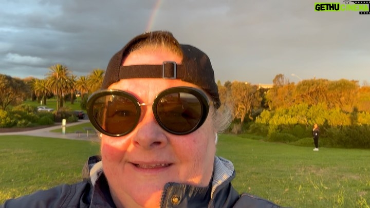 Magda Szubanski Instagram - Found the pot o’ gold at the end of the rainbow!! It’s right here! In my scone!! What a metaphor! Winter is coming and that chill wind is blowing straight off the antarctic. It’s drizzling and I didn’t feel like a walk..but I thought: “what would Ruth say?” She’d say, “Mags, go out and experience the rich wonders of the world!” And look what I was rewarded with! A glorious #RuthRainbow #rainbow 🌈🙏🌸💕 #carpediem