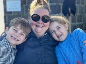 Magda Szubanski Instagram - Since #covid_19 my Betty and Billy time is more precious than ever. Love these little souls so much ❤️💕💖💜💚 #goddaughter #godmother #beach @davidcampbell73 @lisaluckiest