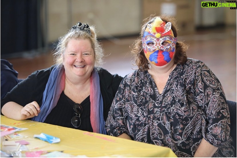 Magda Szubanski Instagram - Making art & making new friends. “Regeneration” long-term bushfire support team on Kangaroo Island for launch of the program there. Lots of terrific, heartfelt conversations & feedback for our return trips . Great work all! The Regeneration program is constantly evolving in response to specific needs of each community. Amazing, resilient folks. See you next time KI!! Back to Tumbarumba for follow up soon!! #traumainformed #arts Thanks to all who donated to @willconnolly__ and my fundraiser which is what has allowed all this to happen. 🙏❤️🙌 Find out more or donate see link in bio @centrecreativehealth @hospitalresearch Photo credit: Daniel Clarke, Ninti Media 🙏