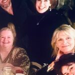 Magda Szubanski Instagram - Magical evening hosted by that ever sparkling bundle of warmth and wit @kathy.lette and her beautiful family Georgie, Jules Brian and friends @timminchin @rubywax @officialtheofennell & Louise Jess and Kristen 🇬🇧❤️🙏🌸😘 exactly the kind of life affirming evening the doctor ordered, spent laughing, reminiscing and remembering loved ones who have left us 🙏❤️Ruth 🙏❤️Barry
