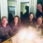 Magda Szubanski Instagram - Magical evening hosted by that ever sparkling bundle of warmth and wit @kathy.lette and her beautiful family Georgie, Jules Brian and friends @timminchin @rubywax @officialtheofennell & Louise Jess and Kristen 🇬🇧❤️🙏🌸😘 exactly the kind of life affirming evening the doctor ordered, spent laughing, reminiscing and remembering loved ones who have left us 🙏❤️Ruth 🙏❤️Barry