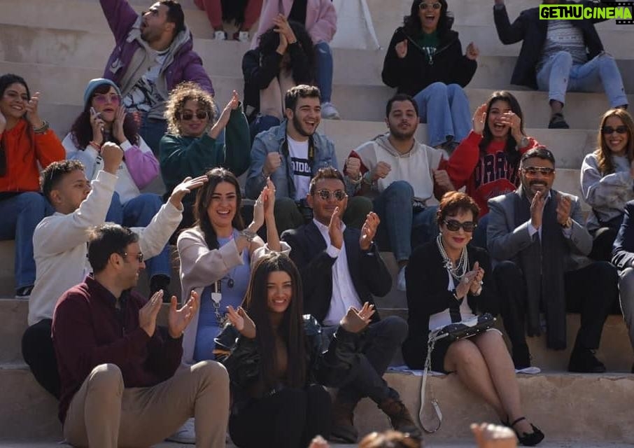 Magdy El Hawary Instagram - كنت النهارده في رحلة لزيارة الاولاد ! #مدرسة_رؤية إنترناشيونال..#school 😍 ووتشرفت بمقابلة صاحب المدرسة .. وبعض هيئة التدريس الافاضل.. اتعرفت أيضاً علي بعض اصدقاء ولادي 😅✌🏽كان يوم لذيذ مذكرات مسلسل #دايماً_عامر عامر #رمضان2022