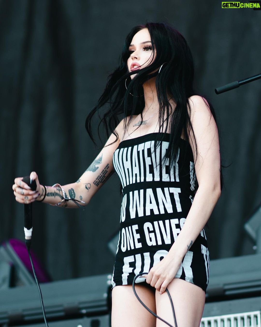 Maggie Lindemann Instagram - 🇩🇪🖤 Rock am Ring
