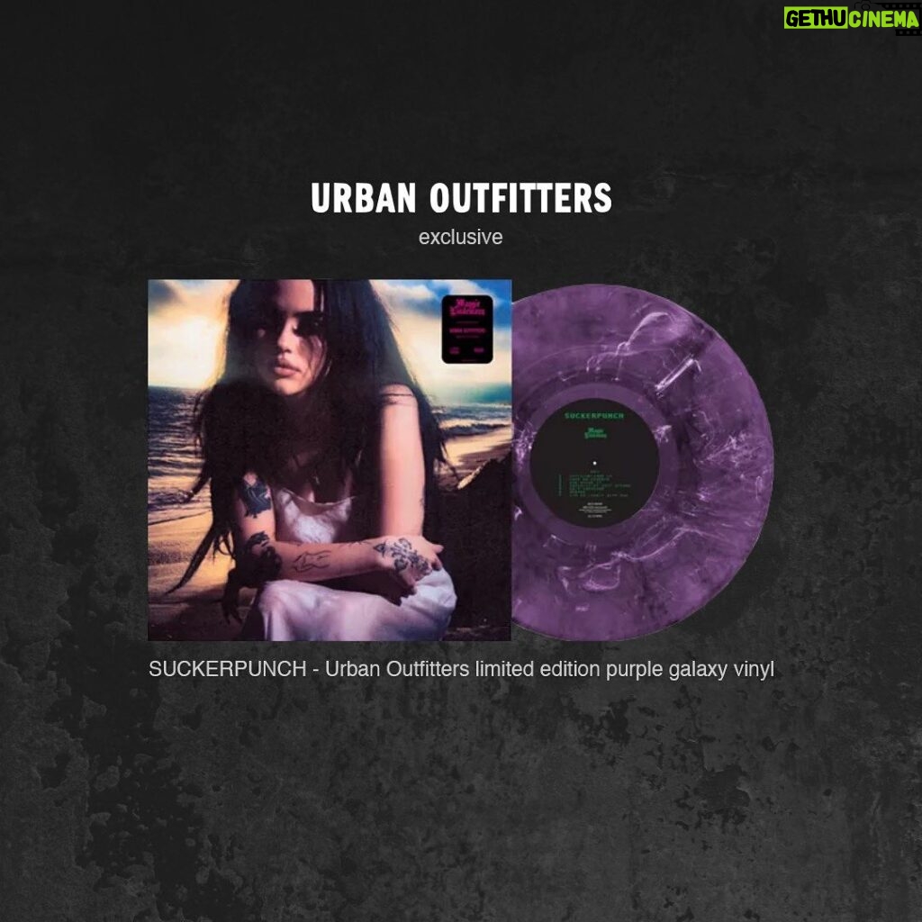 Maggie Lindemann Instagram - my @urbanoutfitters exclusive vinyl out now!!!🖤🍬🐬 AHHH