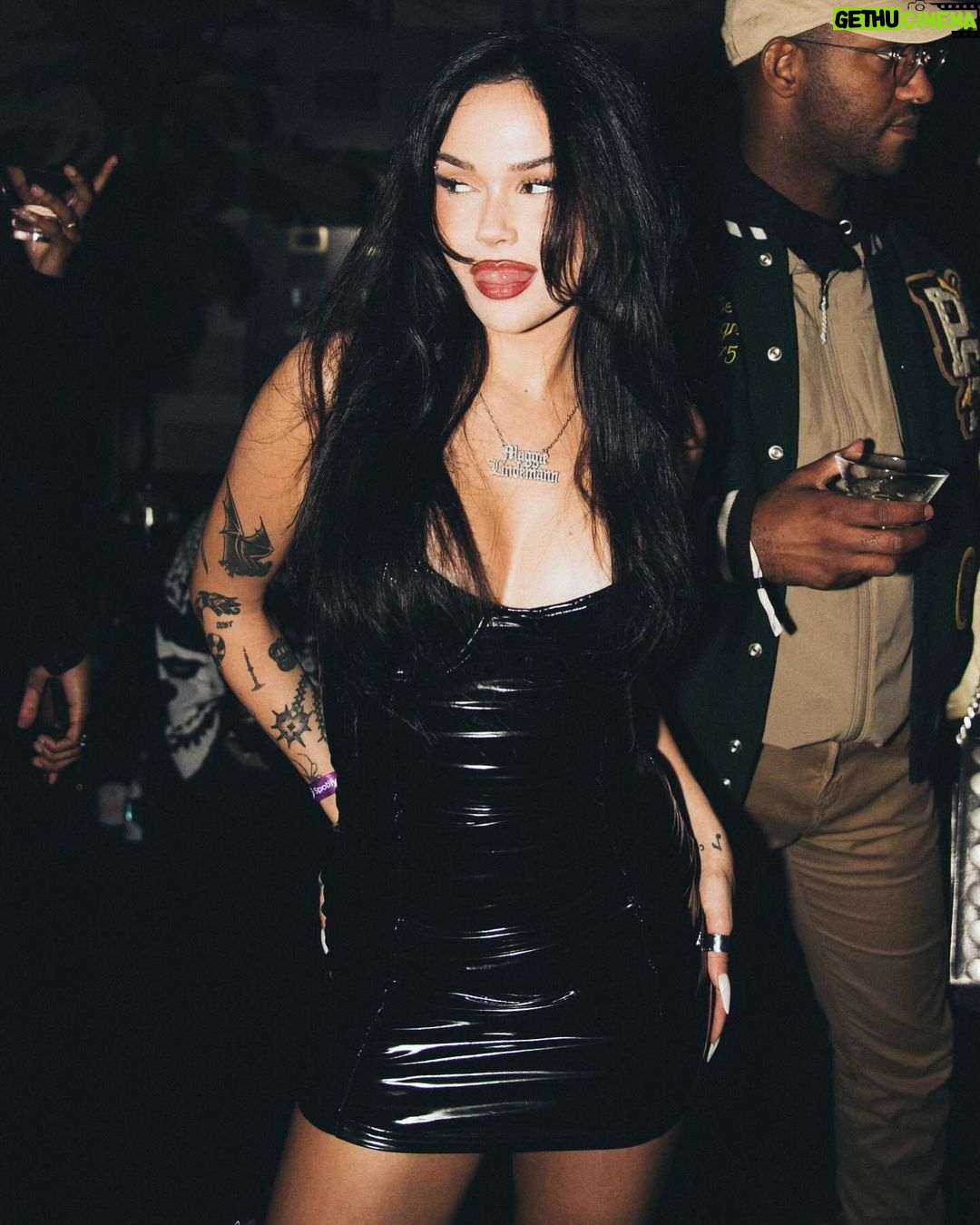 Maggie Lindemann Instagram - @spotify 🖤