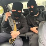 Magomed Murtazaaliev Instagram - Тут два фото Первое это «нейросетные ограблентили» второе - нормальные грабители #съемкикино