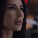 Maguy Bou Ghosn Instagram - طول عمري بوقف بوجّ رجال.. هيدي أول مرّة بوقف بوجّ مرا.. حلو التغيير 😌🔥 ‫#للموت٣‬ ‫#ماغي_بو_غصن‬ ‫#ورد_الخال‬ @wardelkhalonset
