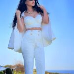 Maguy Bou Ghosn Instagram – Good morning. Feeling Summer here ☀️😍 

Outfit @hhart.uae 
📷 @haissam.najjar 

#MaguyBouGhosn | #ماغي_بو_غصن