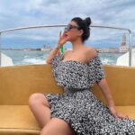 Maguy Bou Ghosn Instagram - 🖤👋 #MaguyBouGhosn | #ماغي_بو_غصن Venice, Italy