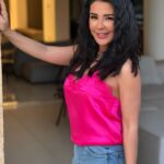 Maguy Bou Ghosn Instagram - Mood 💕 #MaguyBouGhosn #ماغي_بو_غصن