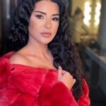 Maguy Bou Ghosn Instagram - Hello 🖤 #MaguyBouGhosn #ماغي_بو_غصن