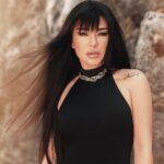 Maguy Bou Ghosn Instagram - يسار.. رمضان ٢٠٢٤ 💥 Can’t wait to reveal more! 🤍 #MaguyBouGhosn | #ماغي_بو_غصن Styled by @styledbyibra Hair @michel_layoun Make up @patriciariga Photographer @georgess_saliba Location @woodhills.resort
