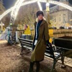 Mahnaz Afshar Instagram - گاهی دلم برای خودم تنگ میشود🤍😌 Sometimes I miss myself #life#mahnazafshar #miss #iran #düsseldorf #love #memories#autumn #christmas #weihnachten