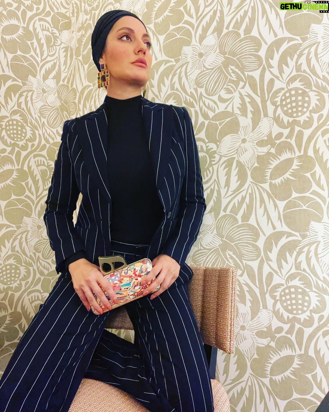 Mahnaz Afshar Instagram - 🤍 Thank you @nimany @ralphlauren Dressed #ralphlauren