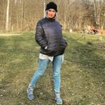 Mahnaz Afshar Instagram - بالاخره #بهار داره میاد؟😌🤟 Finally, #spring is coming...?? If you want to be #successful, you must respect one rule. Never #lie to yourself 💙🐞 #wearmask #besafe #bestrong #hopeful