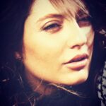 Mahnaz Afshar Instagram - 🙋‍♀️💙 با خبرهای کاری بزودی تاتر یا سینما یا سریال ؟ New project is coming up soon 🎥 🎭 Photo by Payam Erae #photography #portraitphotography #actress#movie