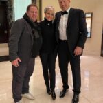 Mahnaz Afshar Instagram - Ralf Moeller مصداق همون قلب طلاست و دوست خوبم mayk azzato روزهای Berlinale 🎬 #berlinale2020 #ralfmoeller #maykazzatophotography @mayk_azzato