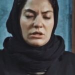 Mahnaz Afshar Instagram - چه مراسم عجیبه قَسامه ................................،، قَسَم با رضایت شما همراه شد🙏🏻✋🏼💙 چی بهتر از این😌 #mahnazafshar #actress #movies #قسم #فیلم_خوب_ببینیم