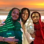 Mahnaz Afshar Instagram - عالی هستین دمتون گرم ✌🏻👏🏻🔵 هوراااااا بردیممممم👏🏻