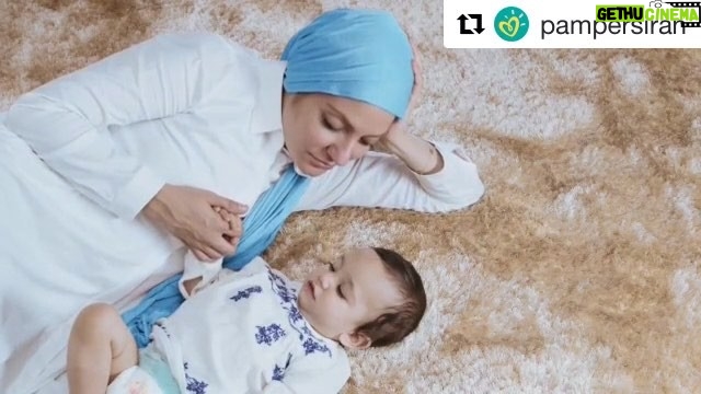 Mahnaz Afshar Instagram - «تبلیغ پمپرز برای همه بچه‌ها» اولین لبخند کودک، اولین خمیازه، اولین لحظه ای که روی پاهاش بلند میشه و بسیاری اولین های دیگه. ویدیوی جشن اولین های به یاد ماندنی و زیبا رو ببینین تا این لحظه های تکرار نشدنی همیشه در حافظه مون ماندگار بشن! #pampersiran #pampers #pampersfirsts #baby #diapers #مادر #کودک #نوزاد #پوشک #پمپرز 👶🏻👶🏼👶🏽👶🏾👶🏿👶 آرزو دارم هرآنچه عشق و مهربانی‌ست برای تک‌تک کودکان دنیا باشد