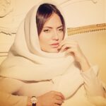 Mahnaz Afshar Instagram - سلام شبتون بخير به لطف دوستاني در اينجا متوجه فعاليتهاي اينترنتي شدم كه متعلق به من نيست ، و وظيفه ام بود عرض كنم غير اين صفحه و صفحه فيس بوك كه آدرس بالآي همين صفحه است ، در هيچ جاي ديگه فعاليت ندارم . نه لاين و نه فضاهاي مشابه ديگر ممنون كه اطلاع دادين و متوجه شدم . 🙏🌹