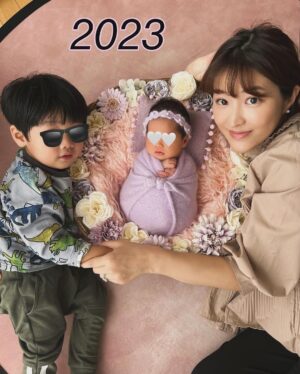 Mai Hakase Instagram - 2023年ありがとうございました♡
お蕎麦は食べましたか❓
良いお年をお迎えください🥰

#2023ありがとう 
#2023