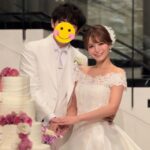 Mai Hakase Instagram - いつメン仲間のめぐにゃんの結婚式💒👰‍♀️❤️ もう可愛くて可愛すぎてプリンセスすぎました👸（語彙力w） 新郎新婦の優しい人柄が溢れたあたたかすぎる結婚式で終始涙😭🩷幸せそうな2人の姿が見れてこちらまでほっこり、幸せな気持ちになりました😍🩷 いつメンテーブルは賑やかで、ずっと笑っててお腹痛くなった🤣 若いスタッフさんに写真撮ってもらったら何かポーズつけてくださいって言われて、皆戸惑ってしたポーズのぎこちなさ🤭ww（写真4枚目） 結婚式て人生の中でもかなり大きなイベントで、そこに呼んでもらうってとても幸せなことで感謝な1日でした😊❤️ 本当におめでとう💓 #happywedding #結婚式 青山 セントグレース大聖堂