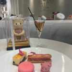 Mai Hakase Instagram - 『LOUANGE TOKYO』の Mother’s Day collection〜2023〜行かせていただきました🧸💓スイーツも店内も可愛すぎる✨そしてレーズンの入ったチーズケーキがびっくりするくらい美味しかったです🥺❤️ 母の日のプレゼントに　@louange_tokyo のスイーツ絶対喜ばれますね🧸💓 #ルワンジュ東京 #母の日スイーツ　#loungetokyo @louangetokyo_lemusee @louange_tokyo Louange TOKYO LE MUSEE