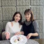 Mai Hakase Instagram - ありさにウェルカムベビーしてもらいました👶💓🍑 フェイラーのポーチ🎀ベビーの小物入れにぴったりだぁ🥺かわいい😍❤️ @alisa_0302 本当にありがとう🥰❤️ それにしてもありさってずっと可愛いくてセクシーだよね😍❤️ #welcomebaby