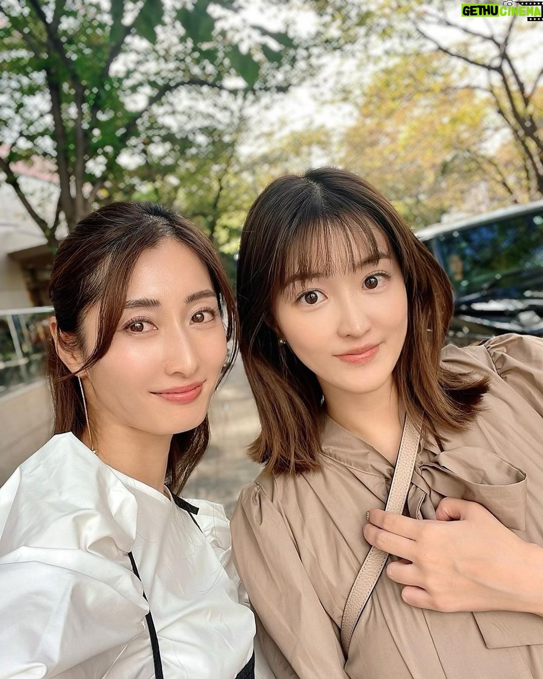Mai Hakase Instagram - 昨日は20歳の時からの美しすぎるお友達のマミ @__mami_08__ とマミに紹介していただいた素敵すぎる先輩ママさんと朝活♡子供の進路のことなどでたくさんアドバイスいただけて本当にありがたかったぁ🥺💗東京て学校の選択肢がありすぎて、何が良いのか、どうすれば良いのか、田舎?育ち(静岡🗻)の私には全然わからないことばかりで、先に経験されている先輩ママさん達のお話は本当に本当に貴重で助かります😭💕このような機会作ってくれたマミにも感謝❤️ 六本木ヒルズの欅坂にあるこのカフェ @bricolage_bread_and_company パンがめちゃくちゃ美味しくて常に行列でした😳たくさん買って帰りました🍞デカフェのソイラテも美味しかったぁ💕 #2歳7ヶ月男の子 #男の子ママ #妊娠中 #マタニティライフ bricolage bread & co