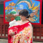 Mai Hakase Instagram - 娘のお宮参り❤️ 里帰りしていた時に静岡の浅間神社にて⛩️ 健康に元気に育ってね👶✨ #お宮参り #女の子ママ #令和5年ベビー 静岡浅間神社
