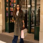 Mai Omar Instagram - Bonjour Paris 🖤 Paris, France