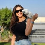 Mai Omar Instagram - Sometimes your best friends don't even have to be human 🦜 Sharjah, United Arab Emirates