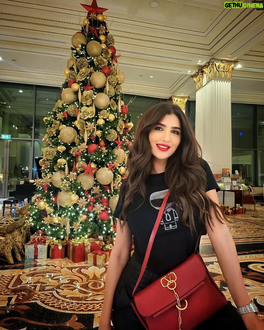 Mai Omar Instagram - 🎄 Palazzo Versace Dubai