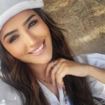Mai Omar Instagram - Sending love to you all 🖤 #علاقه_مشروعه #بثينه Aswan