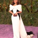 Mai Omar Instagram – What a joyful Night 🌙
Thank you Saudi Arabia for the great hospitality 💜
@joyawards.official @riyadhseason Riyadh, Saudi Arabia
