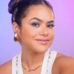 Maisa Silva Instagram - A prima de vocês AMA Carnaval e isso não é novidade pra ninguém, né? E hoje eu vou mostrar como fazer dois penteados perfeitos pra vocês se jogarem nas festas da melhor época do ano! A linha #todecacho Gelatinas Cronograma Capilar da @salonlinebrasil é meu segredinho pra uma finalização e fixação perfeita :) #VeraoSalonLine #SalonLine *publi