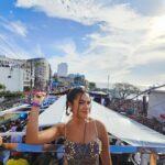 Maisa Silva Instagram - No Carnaval eu sou a amiga que dança, grita, dá risada e sempre leva um lanchinho na bolsa: @hummmsnacks comigo em Salvador, Olinda e nos próximos carnavais também ✨️🩷🫶🏼 *publi