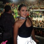 Maisa Silva Instagram - encerrando mais um Carnaval aqui! obrigada sempre @nossocamarote @riocarnaval 🇧🇷🫶🏼 Sambódromo da Marquês de Sapucaí