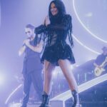 Maite Perroni Instagram - Aquí vamos otra vez con todo nuestro corazón lleno de amor y una maleta llena de ilusiones … next stop LATAM … COLOMBIA este viernes nos vemos en Medellín.
