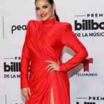 Maite Perroni Instagram - Noche de @latinbillboards gracias @makeupbyponcho @erickmoreno @angieestilo @suzelletaveras @elenajimenezoficial @kathykatherine305