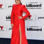 Maite Perroni Instagram – Noche de @latinbillboards gracias @makeupbyponcho @erickmoreno @angieestilo @suzelletaveras @elenajimenezoficial @kathykatherine305
