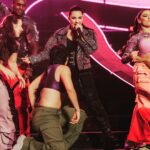 Maite Perroni Instagram - Qué noche Vegas !!! Gracias por cada segundo de esta revolución de emociones, gracias por hacer de cada show una noche únicaaaa… esto no para !!! Las Vegas Baby.