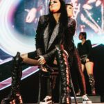 Maite Perroni Instagram - Qué noche Vegas !!! Gracias por cada segundo de esta revolución de emociones, gracias por hacer de cada show una noche únicaaaa… esto no para !!! Las Vegas Baby.