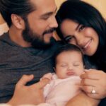 Maite Perroni Instagram - Lo más importante: NUESTRA FAMILIA. El lugar más seguro, amoroso y sólido… es todo!!! No hay palabras para describir lo que explota dentro de nuestro corazón, el amor en su máxima expresión. CDMX